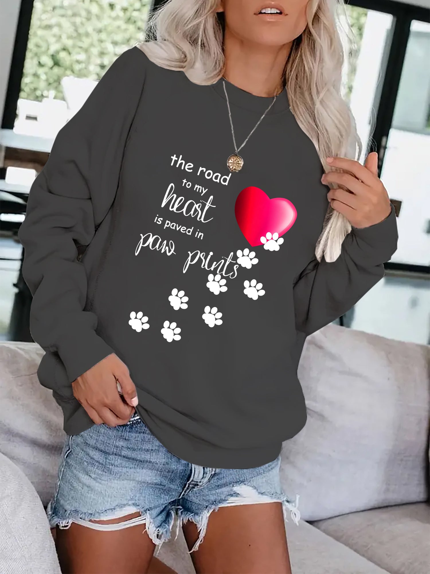 Dog Footprint & Letter Print Sweatshirt for Women