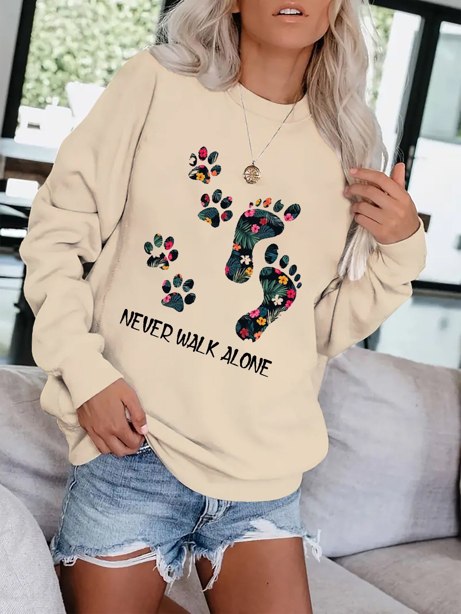 Footprint & Slogan Print Pullover Sweatshirt Loose Crew Neck Casual Sweatshirt