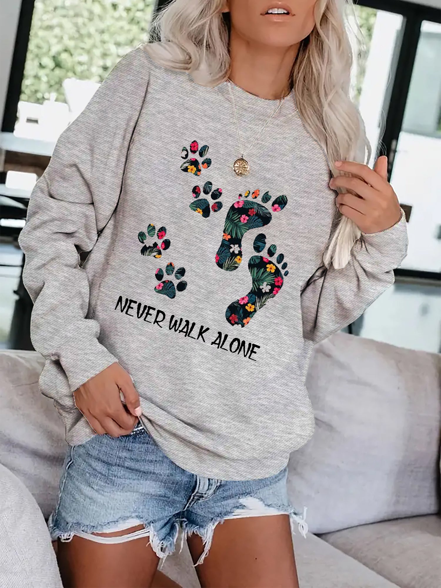 Footprint & Slogan Print Pullover Sweatshirt Loose Crew Neck Casual Sweatshirt