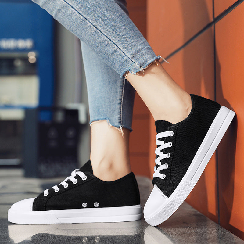 Women's Lightweight Skate Shoes Low Top Casual Lace Up Sports Shoes Outdoor