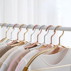 Non Slip Arc Large Skeleton Hanger