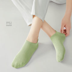 10 Pairs Lightweight Women's Ankle Socks & All-match Stockings