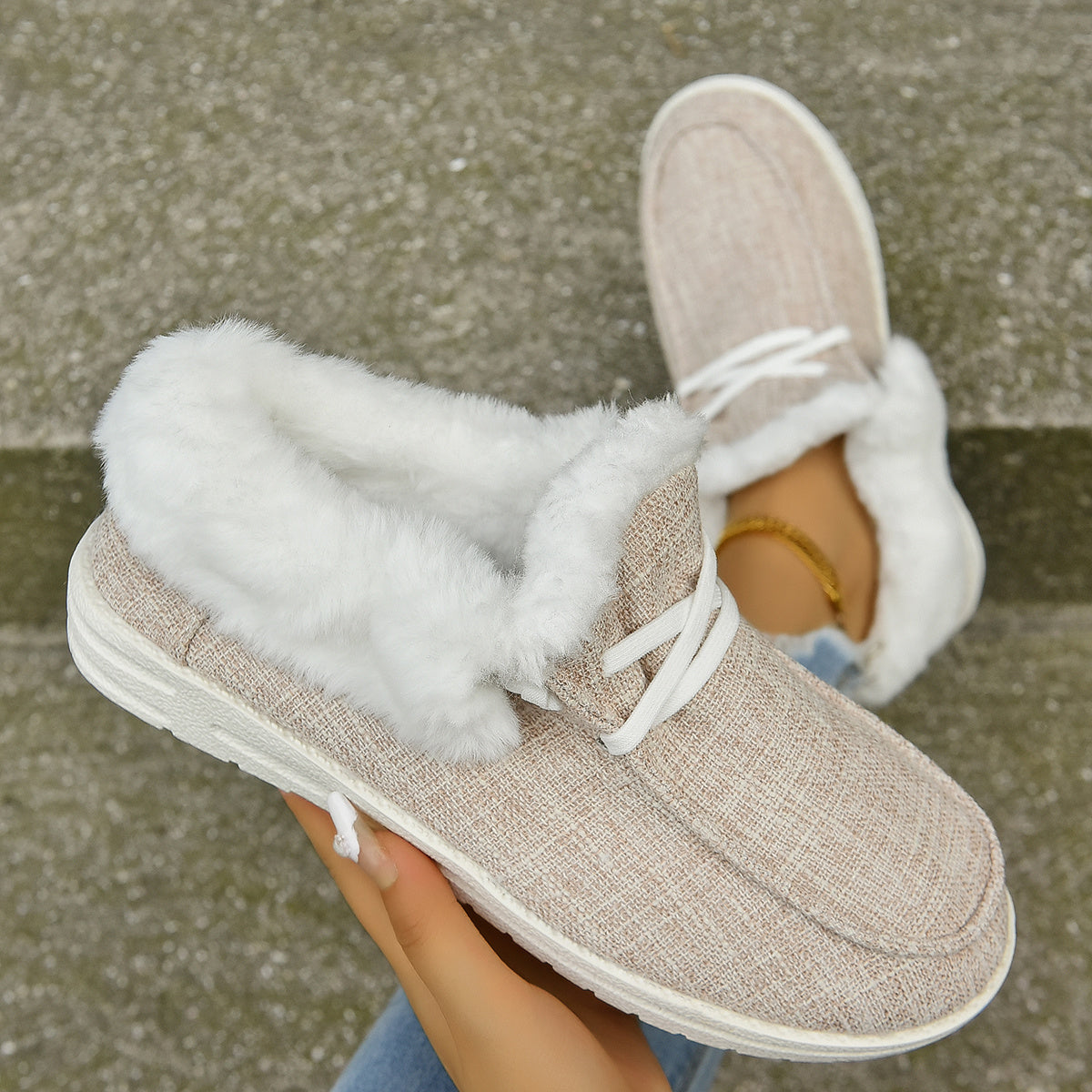 Women's Lace-Up Plush Lined Ankle Boots