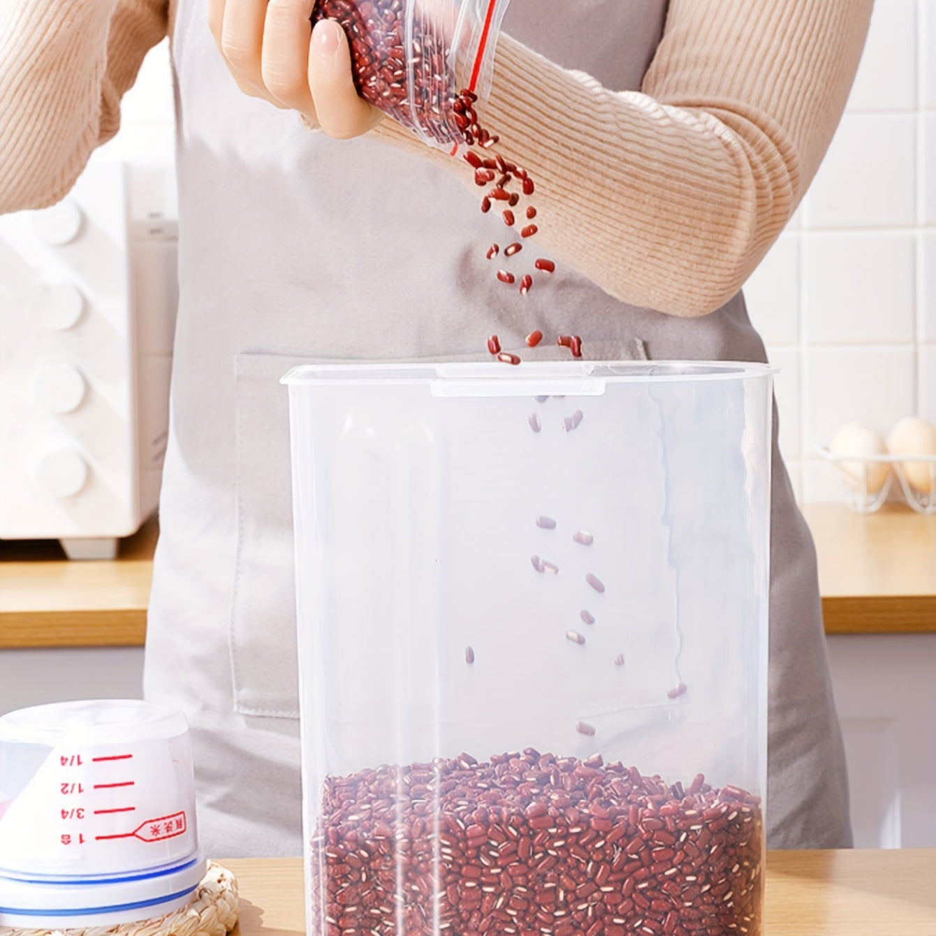 Large Capacity Rice Bucket with Measuring Cup & Nozzle