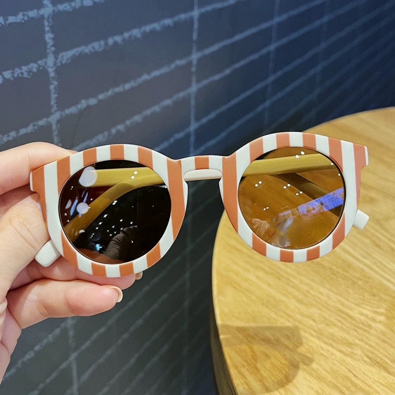 Checkerboard Pattern Sunglasses UV Protection