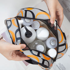 Large Capacity Letter Print Toiletry Bag with Handy Handle