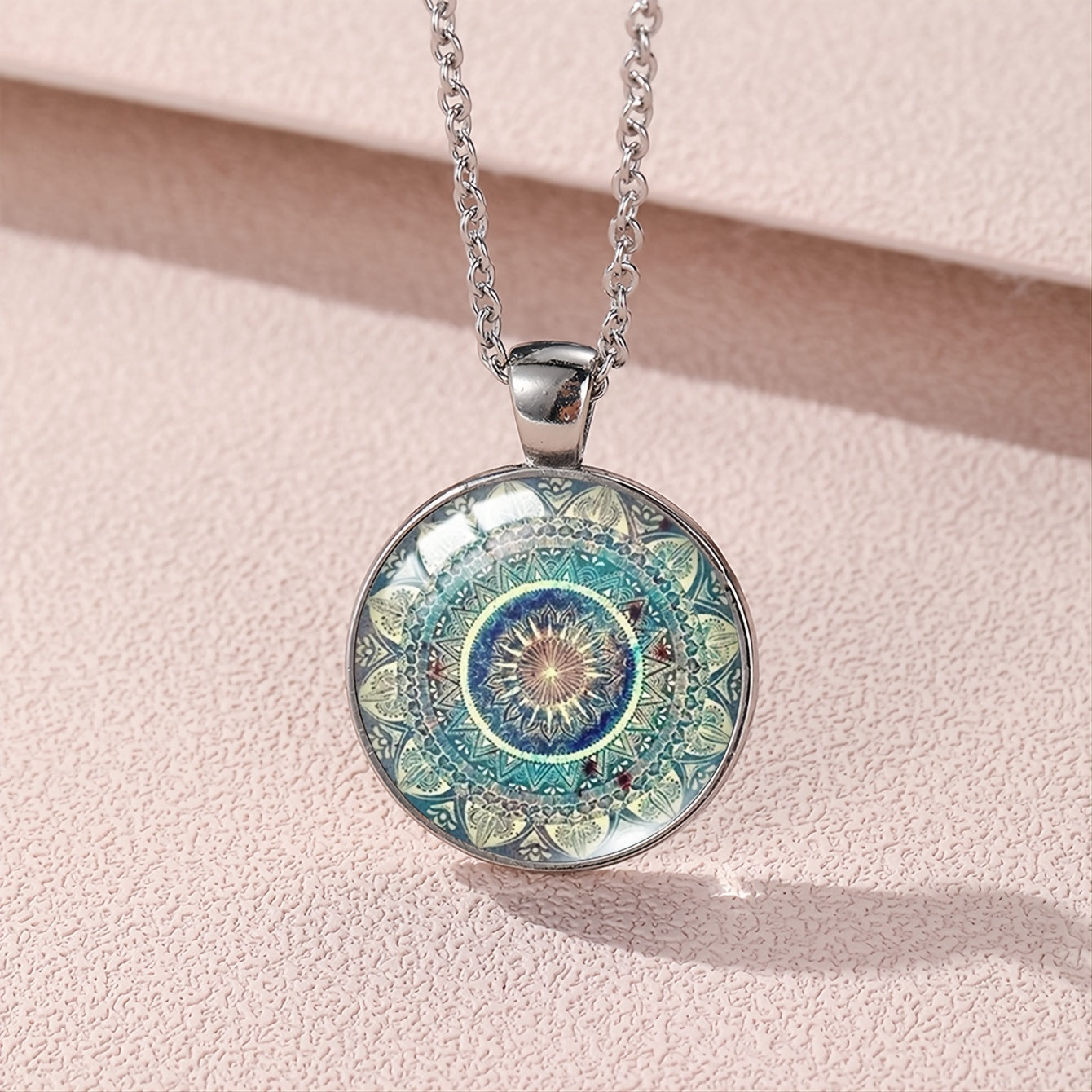 Boho Flower Pattern Bronze Pendant Necklace