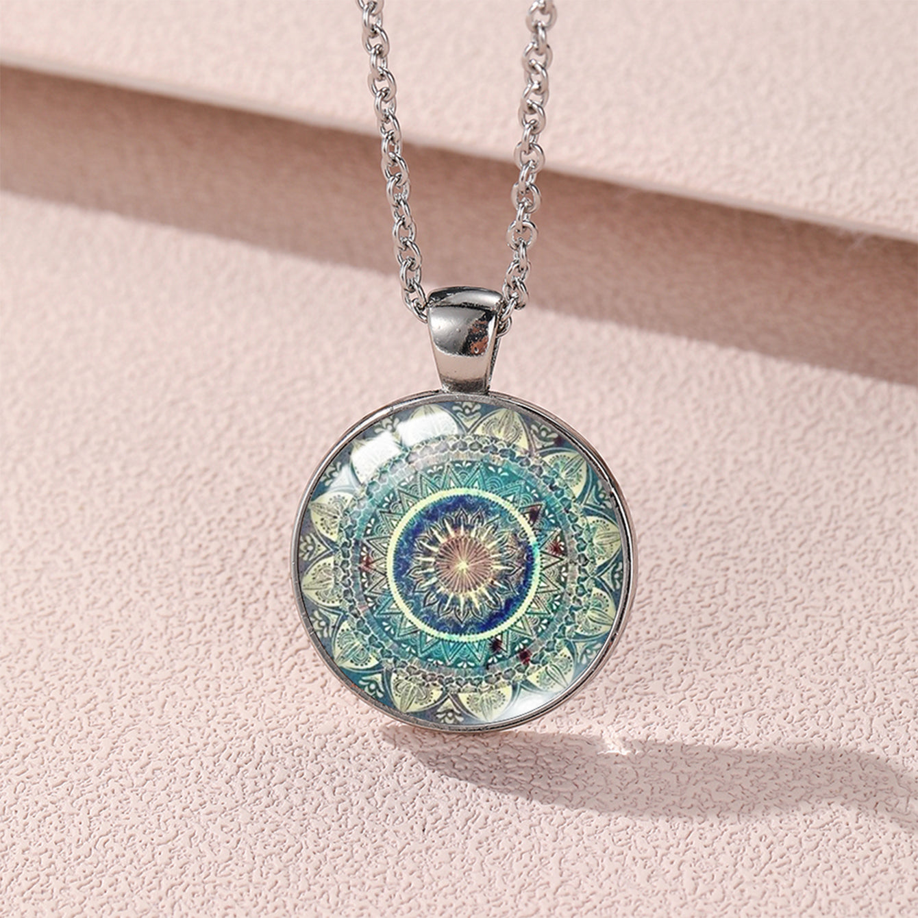 Boho Flower Pattern Bronze Pendant Necklace