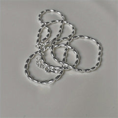 Girl's Metal Rice Grain Necklace & Heart Pendant Clavicle Chain