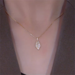Girl's Leaf Necklace Alloy Clavicle Chain Leaf Necklace