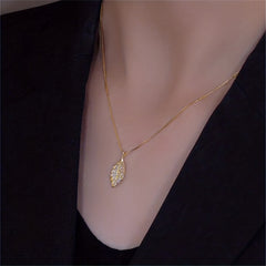 Girl's Leaf Necklace Alloy Clavicle Chain Leaf Necklace