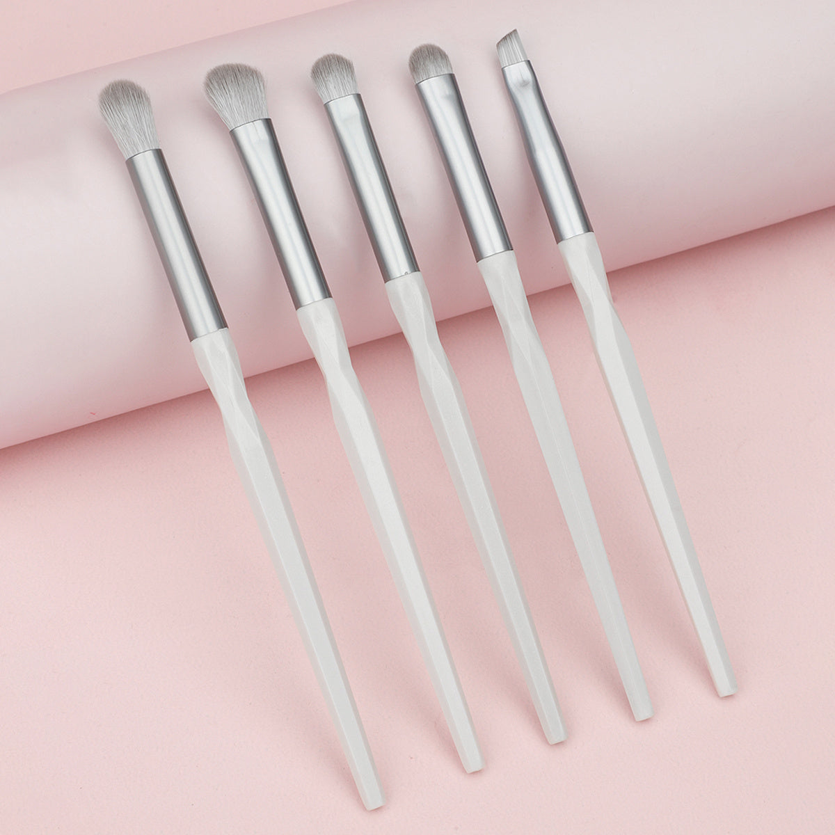 5pcs Eye Makeup Brushes Non Slip Handle Eyeshadow Eyeliner Eyebrow Blending