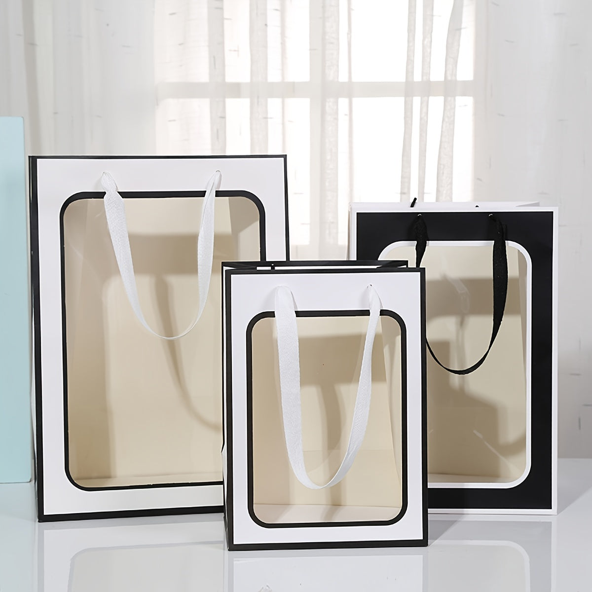 4 Clear Gift Bags 9.8x7.1x5.1 25 Large Gift Boxes