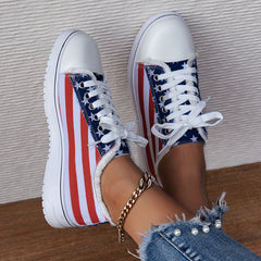 Women's American Flag Flat Shoes Lightweight Lace Up Board Shoe