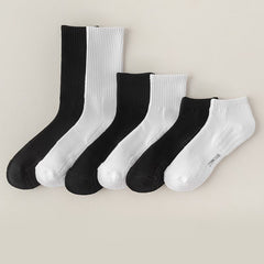 5 Pairs Odor Resistant Sweat Absorbing Socks for Outdoors