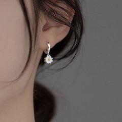Pastoral Style Daisy Flower Earrings Student Girls Delicate Jewelry