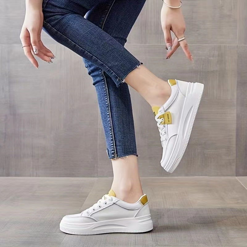 Women's Low Top Faux Leather Skate Shoes Thick Bottom Sneakers