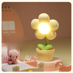 Mini Flower Night Light Bedside Lamp - Creative Desktop Decoration