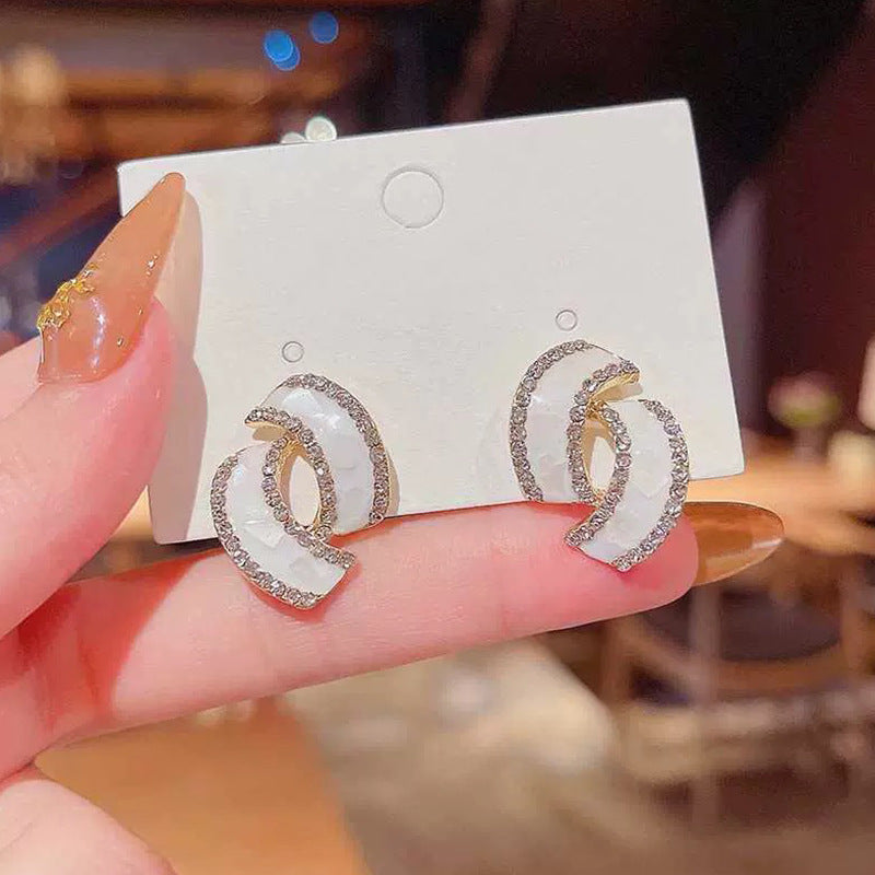 Retro Rhinestone Decor Stud Earrings for Girls