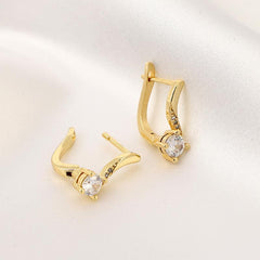 Girl s And Curved Copper Micro Inlaid Rhinestone Earrings