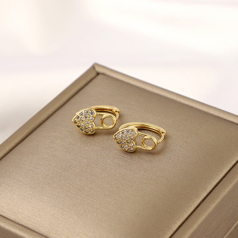 Stylish Peach Heart Zircon Earrings for Girlfriend