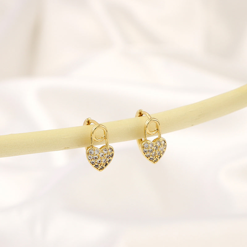 Stylish Peach Heart Zircon Earrings for Girlfriend