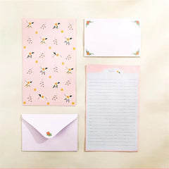 9 Piece Stationery Set: 6 Letter Papers & 3 Envelopes