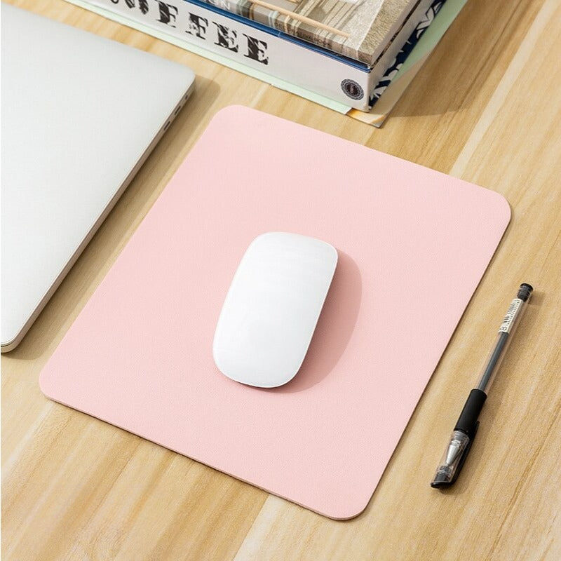 Non Slip Gaming Leather Mouse Pad Waterproof Anti Scratch Mat