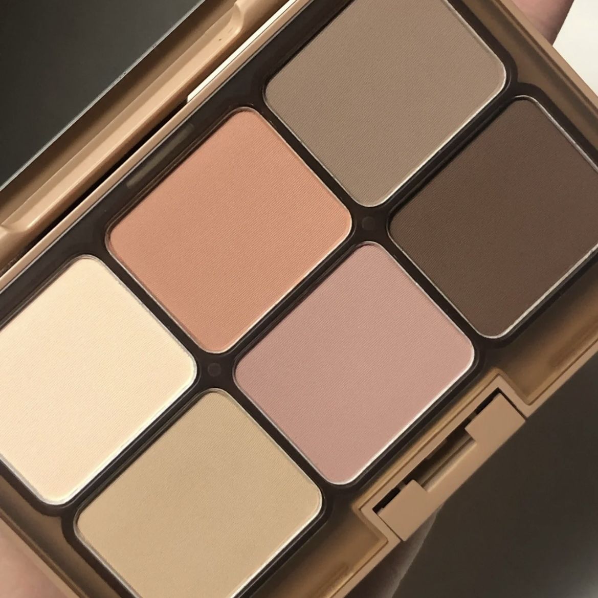 Smoky Makeup Palette Low Saturation Earth Tone Eyeshadow