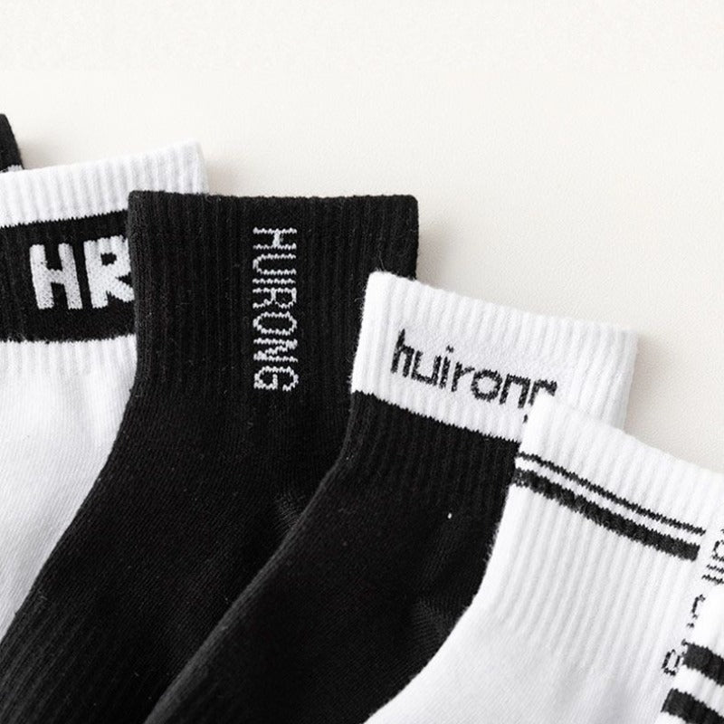 3 Pairs Men's Basketball Socks for Autumn and Winter