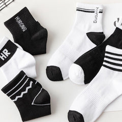 3 Pairs Men's Basketball Socks for Autumn and Winter