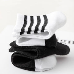 3 Pairs Men's Basketball Socks for Autumn and Winter