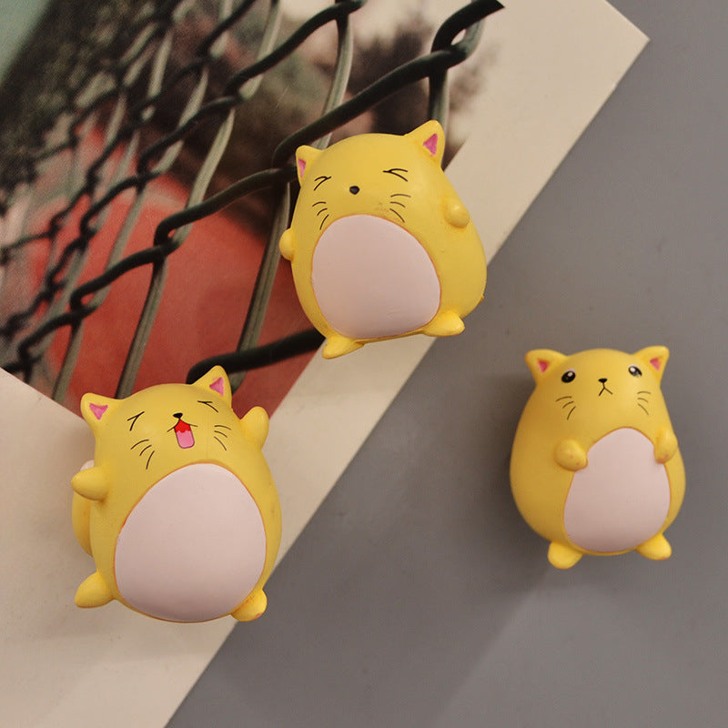 4pcs Little Orange Cat Toys for Micro Landscape Decoration
