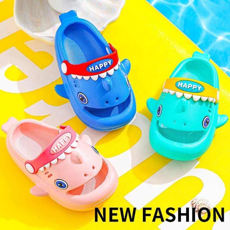 Girls Cartoon Sandals Breathable Lightweight Anti Slip Clogs
