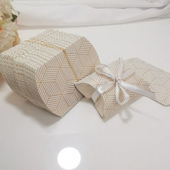 50pcs Pillow Shape Bonbonniere Party Boxes for Birthday or Wedding