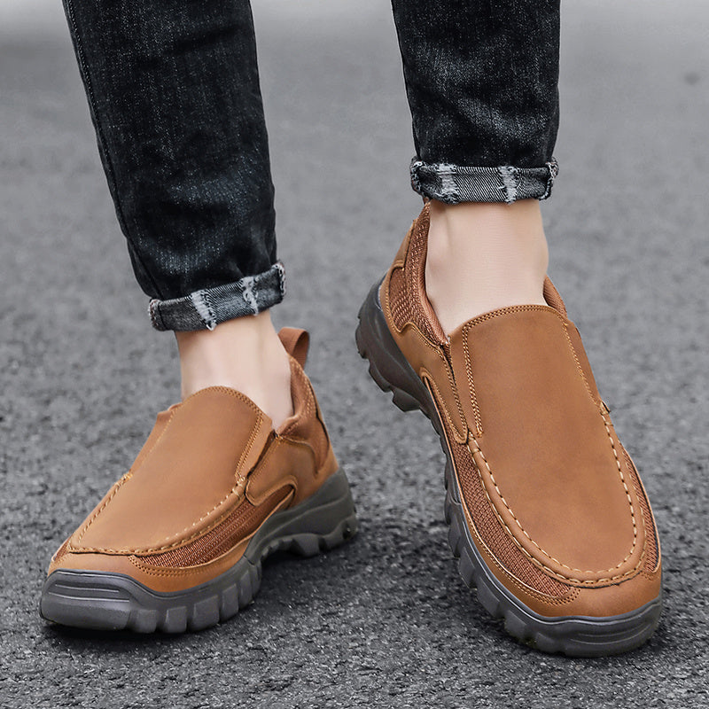 Men's Slip On PU Leather Hiking Shoes Non Slip Comfy Breathable Stylish Shoes