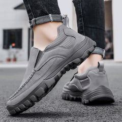 Men's Slip On PU Leather Hiking Shoes Non Slip Comfy Breathable Stylish Shoes