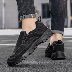 Men's Slip On PU Leather Hiking Shoes Non Slip Comfy Breathable Stylish Shoes