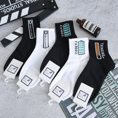 Men's Cartoon Crew Socks Breathable Cotton Comfy Casual Unisex Socks