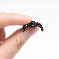 50pcs Halloween Spiders Party Props Prank Toys