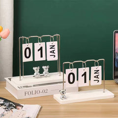 Metal Teddy Bear Shaped Desk Calendar Display for Office