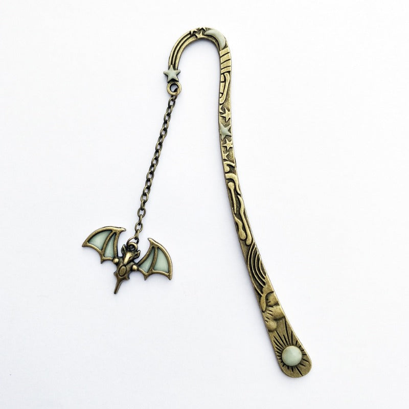 1PC Halloween Bookmark Night Glow Sun Moon Star Bat Metal Bookmark