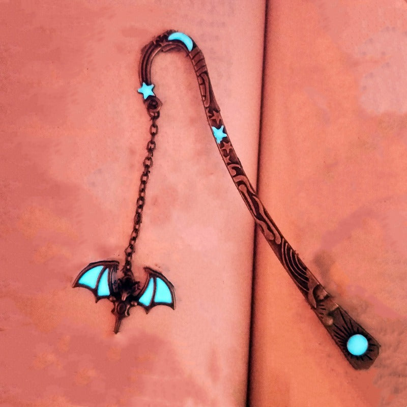 1PC Halloween Bookmark Night Glow Sun Moon Star Bat Metal Bookmark
