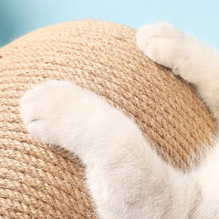 Durable Cat Scratching Ball Toy With Sisal Rope for Claws Grinding