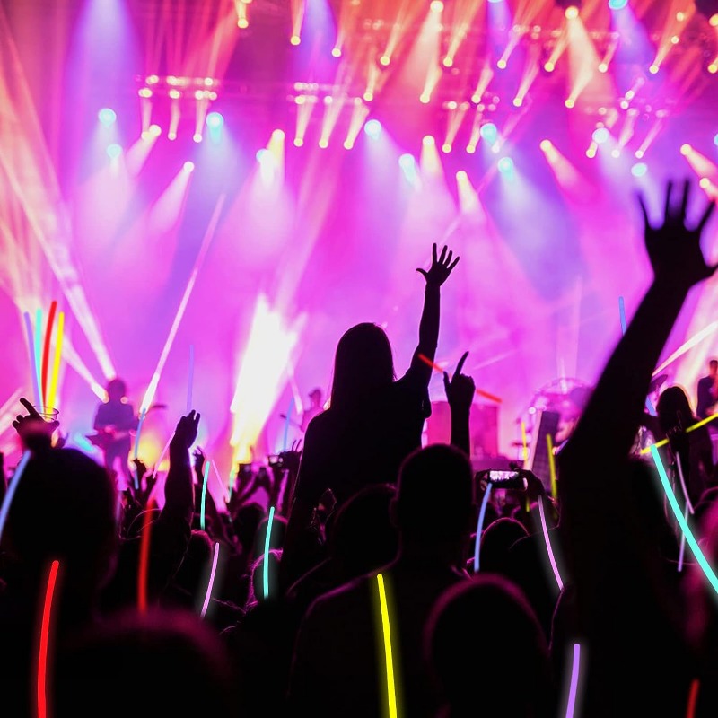 100-200 pcs Glow Sticks 20-32 cm Glowsticks w/ Connectors - Party Favors