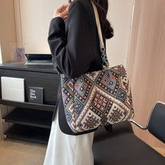 Large Retro Shoulder Bag for Travel & Shopping