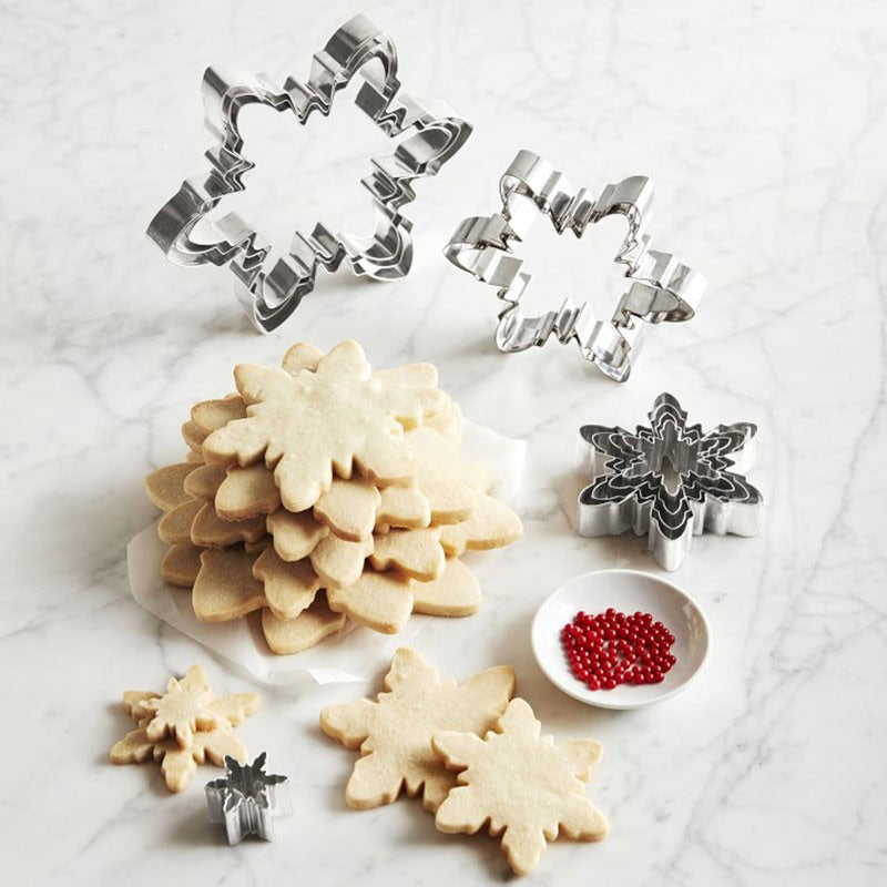 10pcs Snowflake Shape Cookie Biscuit Cutter Set