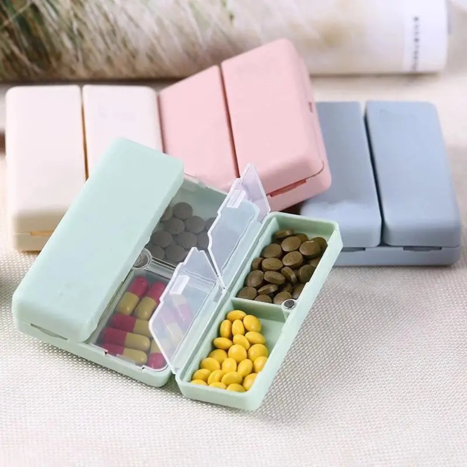 Weekly Pill Organizer Collapsible Travel Pill Box Pocket Pill Case
