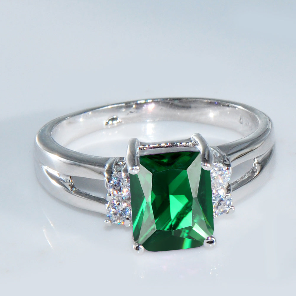 Green Stone CZ Engagement Ring Vintage Wedding Ring