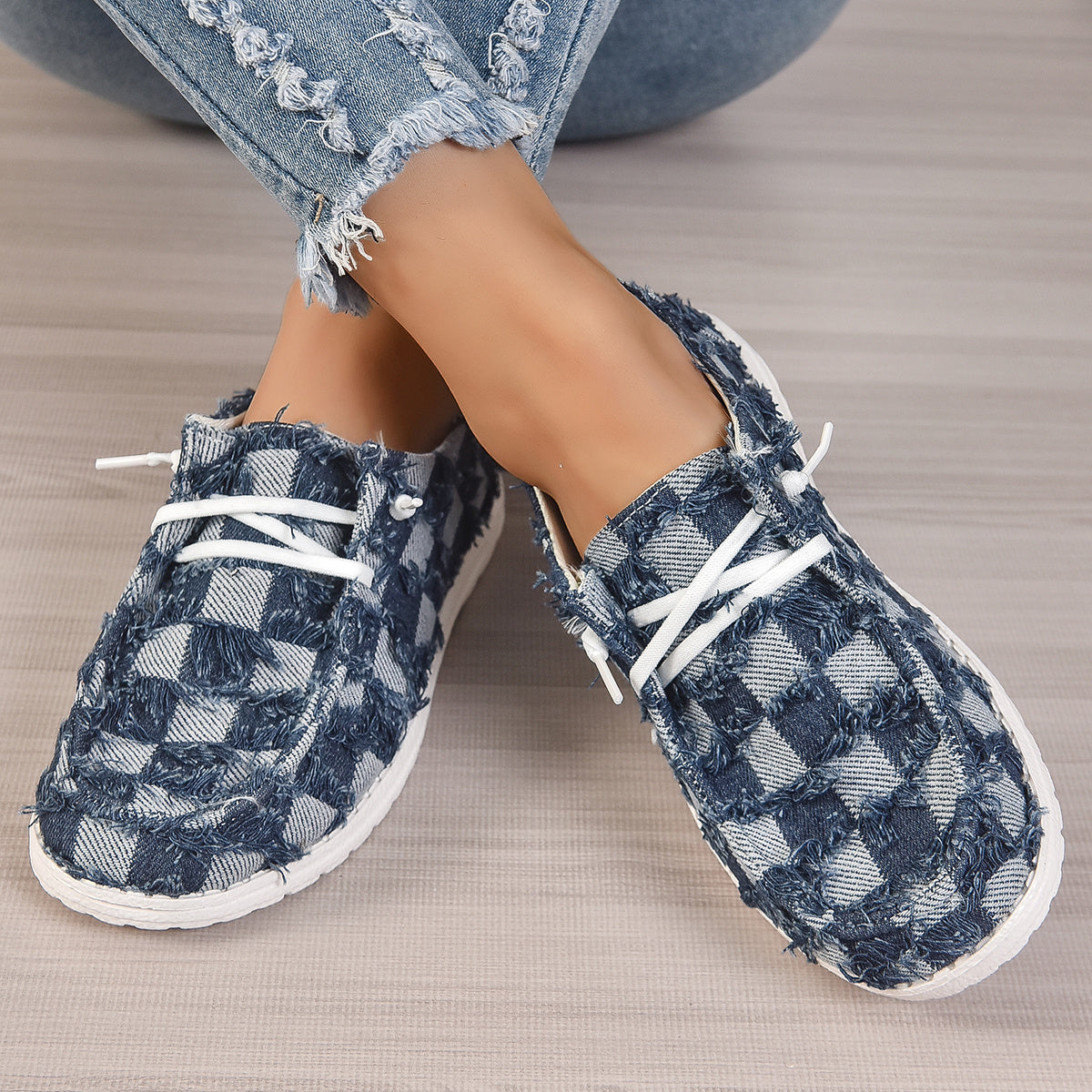 Women's Plaid Raw Trim Casual Sneakers Lace-up Flats